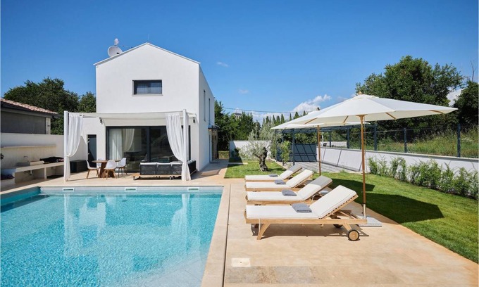 Materada House | 150 m² House ∙ 2 bedrooms ∙ 4 guests