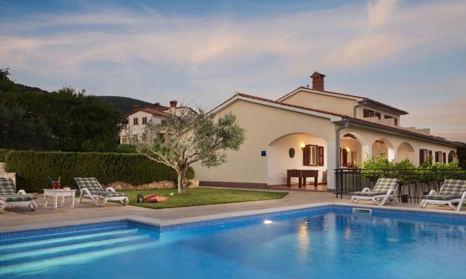 Brovinje House | 150 m² House ∙ 4 bedrooms ∙ 10 guests