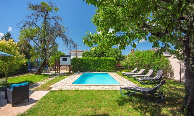 Stranici kod Lovreca House | 150 m² House ∙ 5 bedrooms ∙ 12 guests