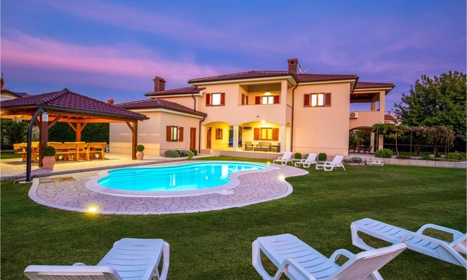 Sarsoni House | 159 m² House ∙ 5 bedrooms ∙ 10 guests