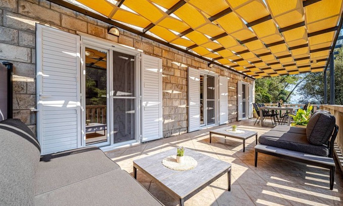 Pupnat Apartment | 160 m² Apartment ∙ 5 bedrooms ∙ 10 guests