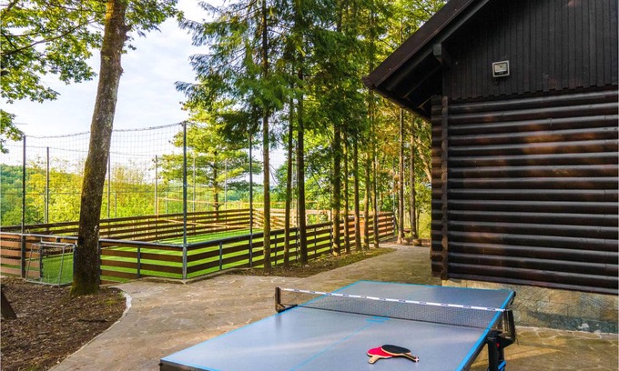 Kraljevec Sesvetski House | 165 m² House ∙ 4 bedrooms ∙ 10 guests