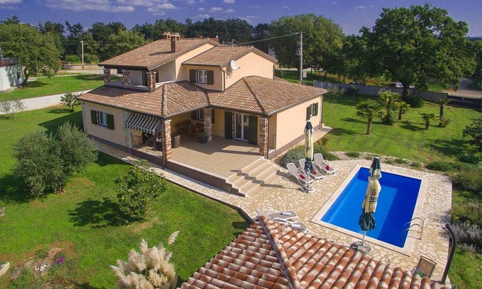 Susnjici Villa | 170 m² Villa ∙ 3 bedrooms ∙ 8 guests