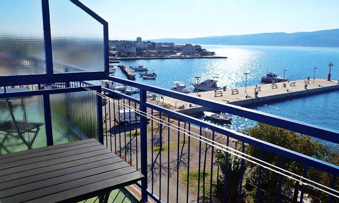 Starigrad Cabin | 18 m² Private room ∙ 1 bedroom ∙ 3 guests