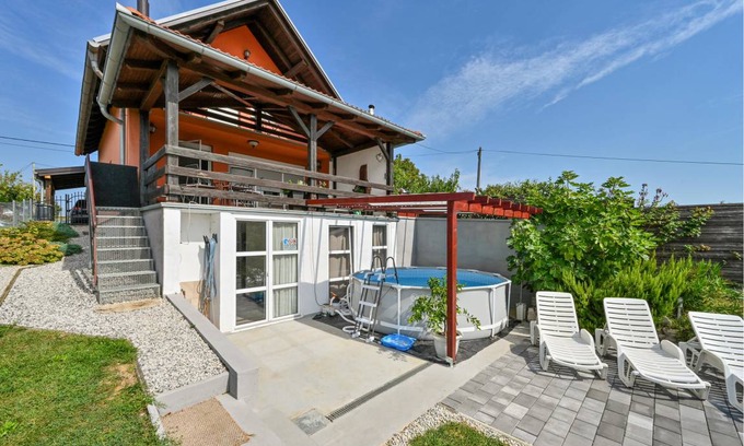 Sveti Juraj na Bregu House | 180 m² House ∙ 3 bedrooms ∙ 8 guests