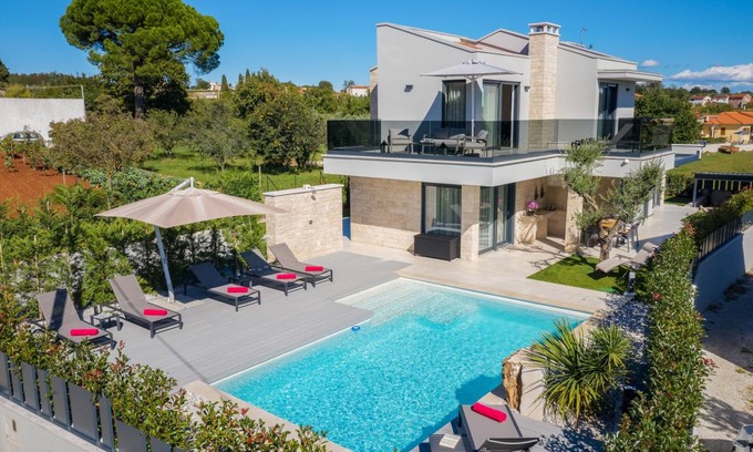 Kastelir Villa | 180 m² Villa ∙ 3 bedrooms ∙ 6 guests