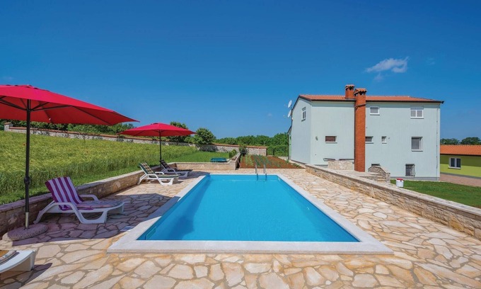 Sveti Lovrec Apartment | 2 bedroom cozy apartment in Sv.Lovrec