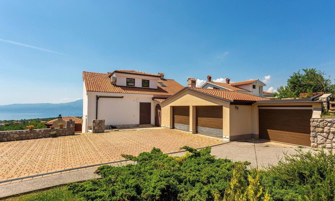 Sarsoni Apartment | 2 bedroom stunning apartment in Rijeka