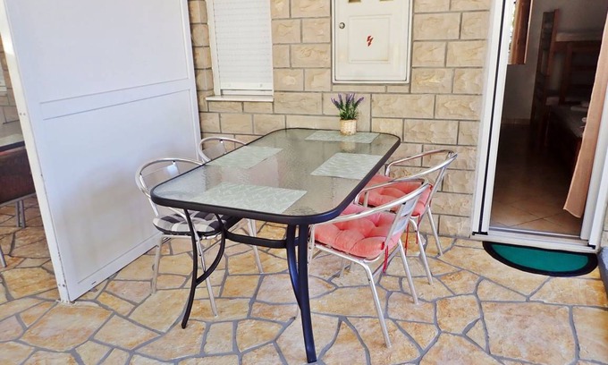 Tribanj Apartment | 20 m² Apartment ∙ 4 guests