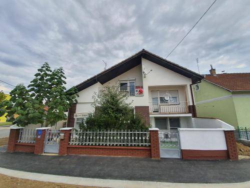 Svajcarnica Bed & Breakfast | 20 m² Bed and breakfast ∙ 6 guests