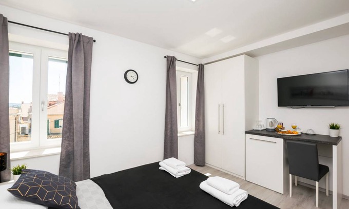 Sibenik Resort | 20 m² Private room ∙ 2 guests