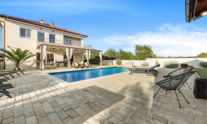Polaca House | 200 m² House ∙ 4 bedrooms ∙ 8 guests