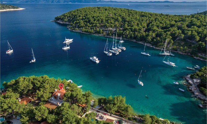 Cove Osibova (Milna) House | 205 m² House ∙ 5 bedrooms ∙ 10 guests