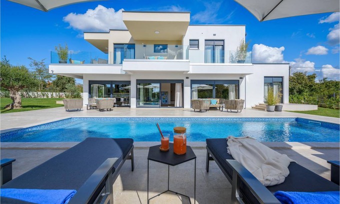 Jehnici House | 208 m² House ∙ 4 bedrooms ∙ 8 guests