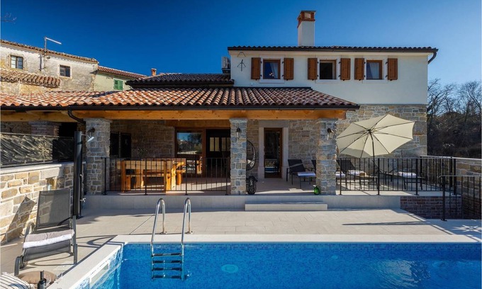 Marcenegla House | 215 m² House ∙ 3 bedrooms ∙ 8 guests