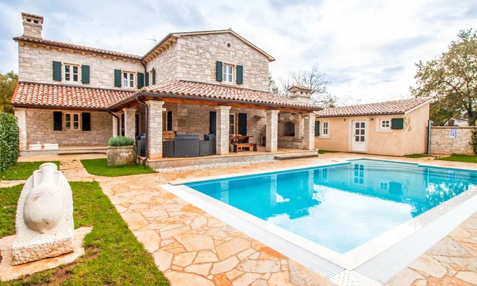 Hreljici House | 220 m² House ∙ 3 bedrooms ∙ 8 guests