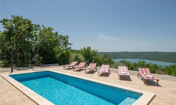 Trgetari House | 220 m² House ∙ 3 bedrooms ∙ 6 guests