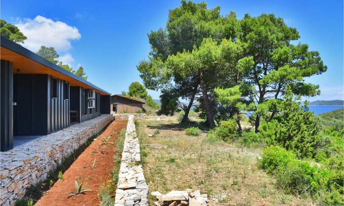 Dragove House | 230 m² House ∙ 4 bedrooms ∙ 8 guests
