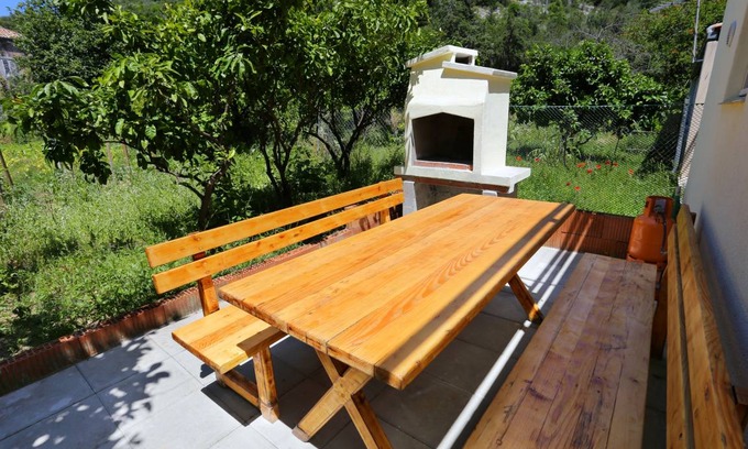 Trstenik Apartment | 24 m² Studio flat ∙ 1 bedroom ∙ 4 guests