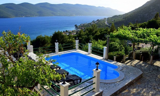 Viganj Villa | 240 m² Villa ∙ 4 bedrooms ∙ 8 guests