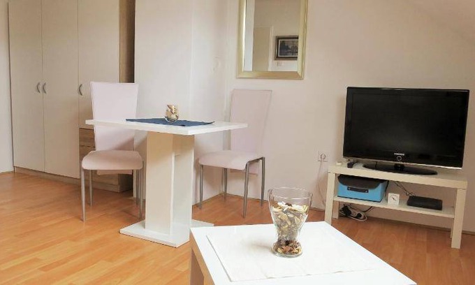 Velika Gorica Apartment | 25 m² Apartment ∙ 1 bedroom ∙ 3 guests