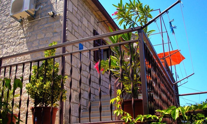 Milna (Brac) Apartment | 26 m² Apartment ∙ 1 bedroom ∙ 2 guests
