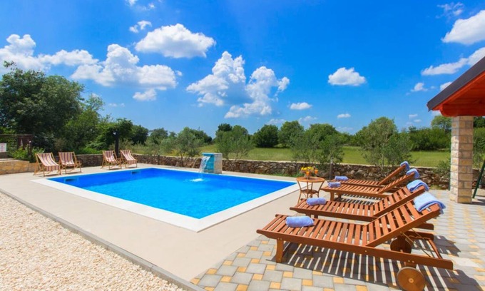 Bristane House | 260 m² House ∙ 4 bedrooms ∙ 8 guests