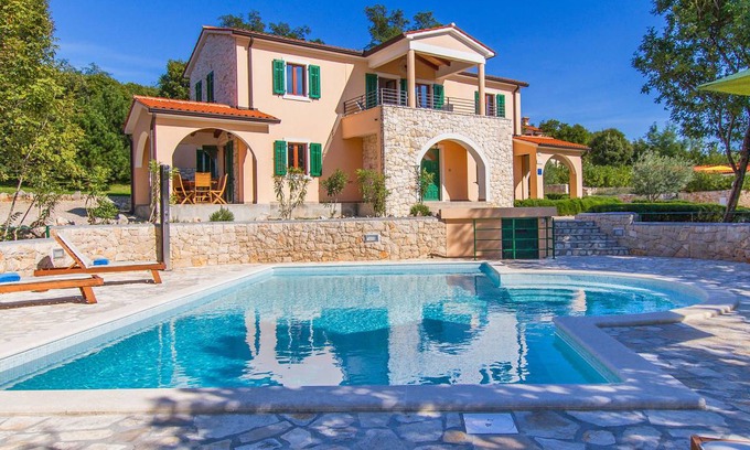 Stanisovi Villa | 260 m² Villa ∙ 5 bedrooms ∙ 10 guests