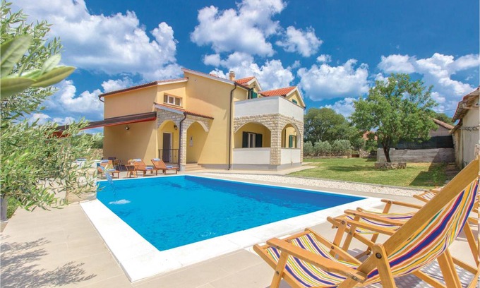 Bristane House | 262 m² House ∙ 4 bedrooms ∙ 8 guests