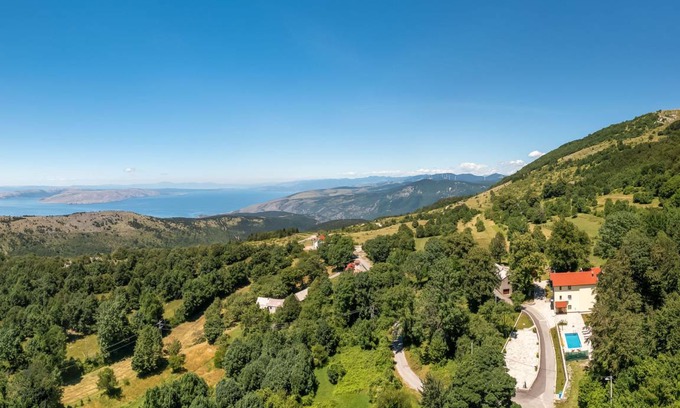 Senj House | 280 m² House ∙ 1 bedroom ∙ 12 guests