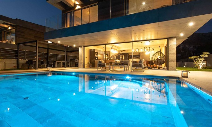 Jurandvor Villa | 280 m² Villa ∙ 4 bedrooms ∙ 8 guests