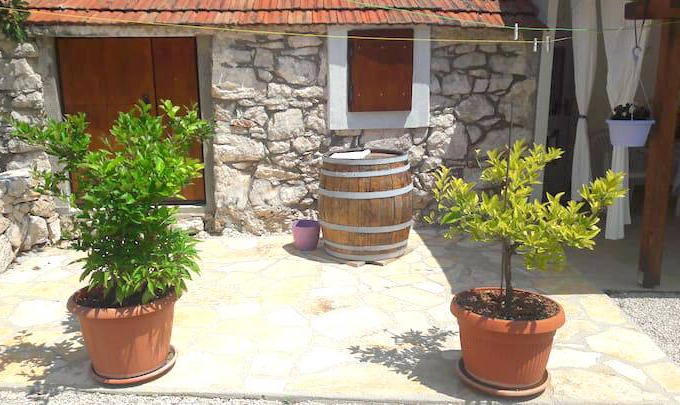 Raslina House | 30 m² House ∙ 1 bedroom ∙ 4 guests
