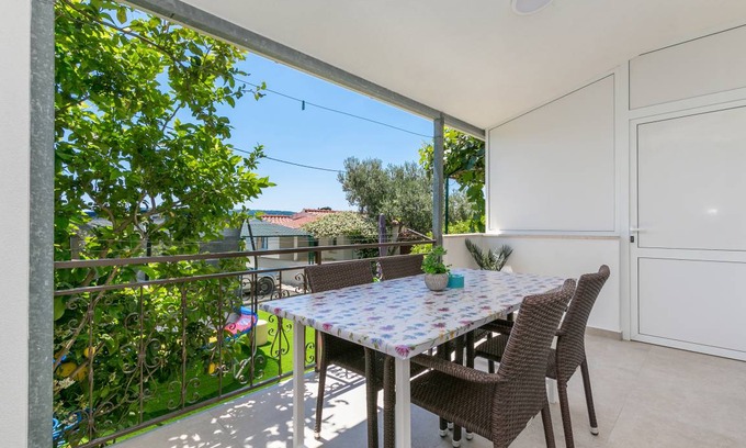 Kastel Novi Apartment | 32 m² Apartment ∙ 1 bedroom ∙ 5 guests