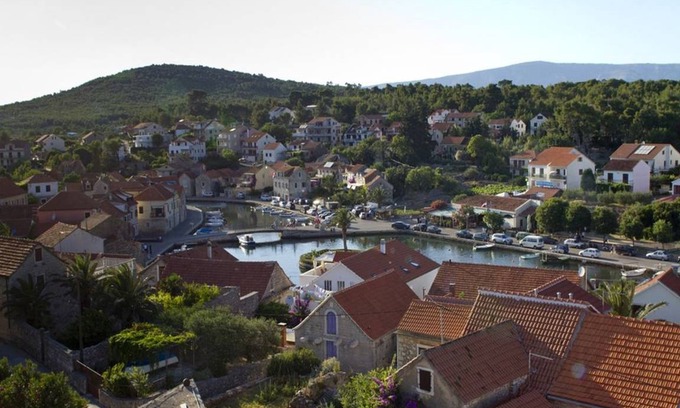 Vrboska Apartment | 36 m² Apartment ∙ 1 bedroom ∙ 2 guests