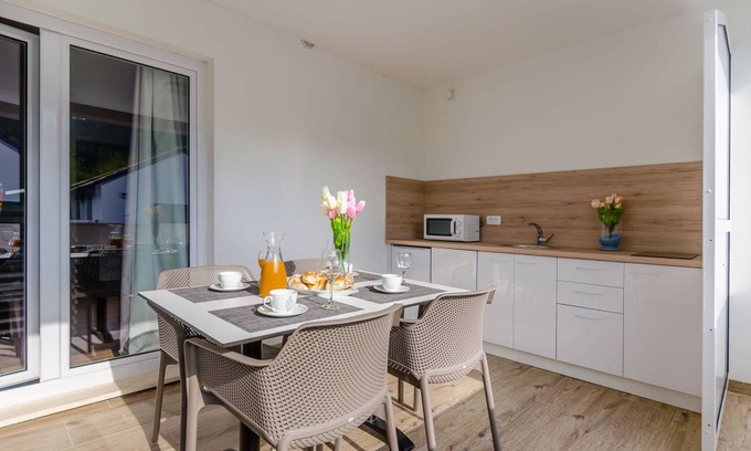 Arbanija Apartment | 44 m² Apartment ∙ 1 bedroom ∙ 4 guests