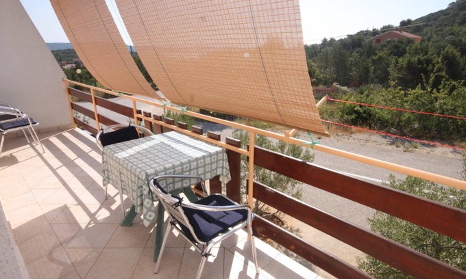 Bozava Apartment | 44 m² Apartment ∙ 2 bedrooms ∙ 5 guests