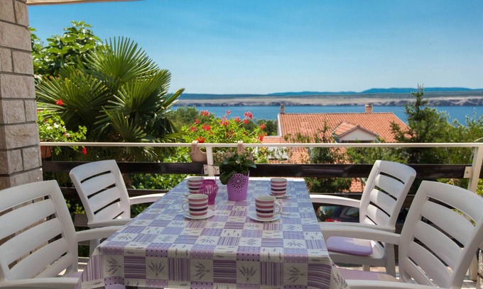 Jadranovo Apartment | 46 m² Apartment ∙ 2 bedrooms ∙ 4 guests