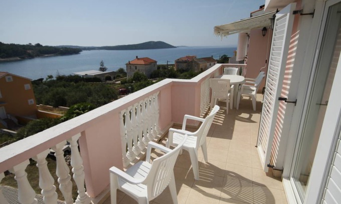 Soline Apartment | 49 m² Apartment ∙ 2 bedrooms ∙ 6 guests