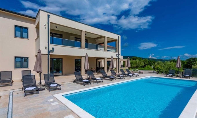 Brgod Villa | 500 m² Villa ∙ 7 bedrooms ∙ 18 guests