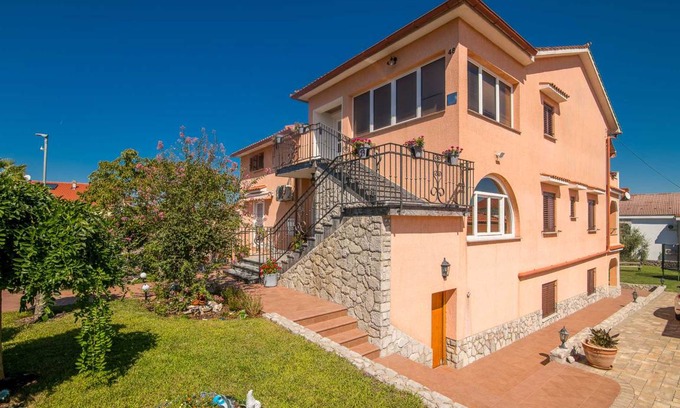 Porat Apartment | 55 m² Apartment ∙ 2 bedrooms ∙ 5 guests