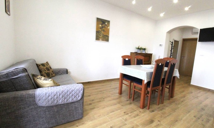 Seget Apartment | 55 m² Apartment ∙ 2 bedrooms ∙ 4 guests