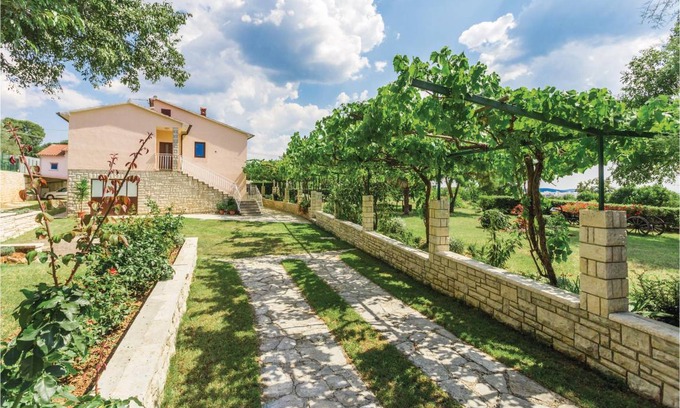 Kanfanar Apartment | 58 m² Apartment ∙ 2 bedrooms ∙ 4 guests
