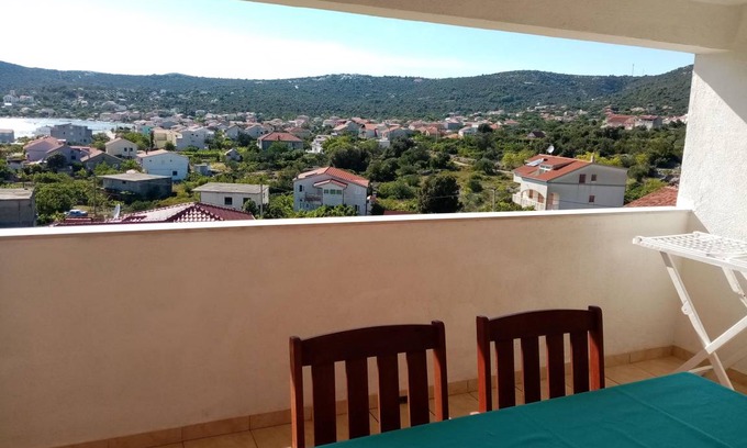 Vinisce Apartment | 60 m² Apartment ∙ 2 bedrooms ∙ 4 guests