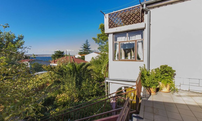 Starigrad Apartment | 60 m² Apartment ∙ 2 bedrooms ∙ 4 guests