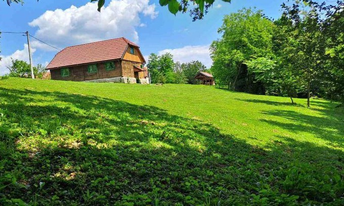 Cvetkovic Ski Chalet | 60 m² Chalet ∙ 2 bedrooms ∙ 6 guests