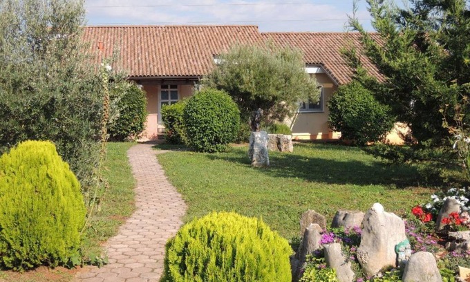 Vrvari House | 60 m² House ∙ 2 bedrooms ∙ 4 guests