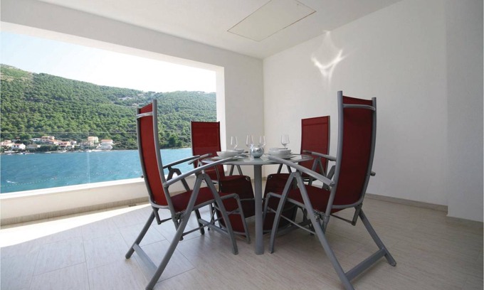 Grebastica Apartment | 63 m² Apartment ∙ 2 bedrooms ∙ 4 guests