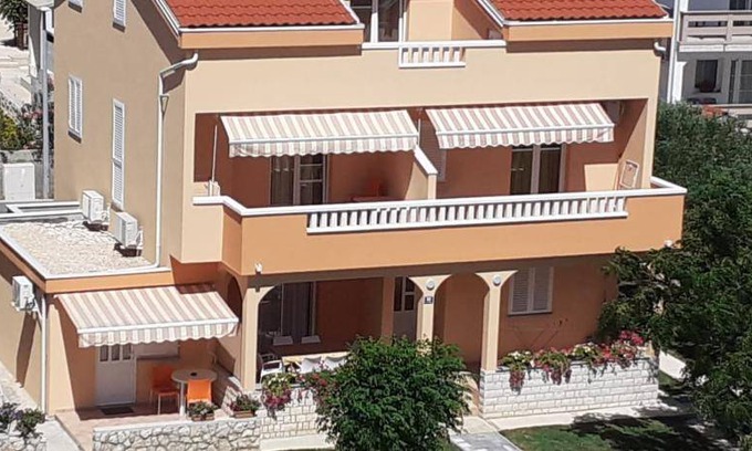 Gajac Apartment | 65 m² Apartment ∙ 2 bedrooms ∙ 8 guests