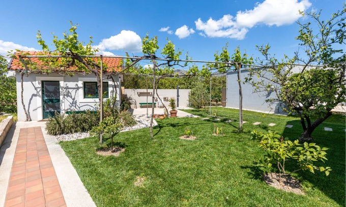 Opuzen Apartment | 66 m² Apartment ∙ 2 bedrooms ∙ 4 guests