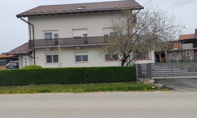 Vrbovec Apartment | 67 m² Apartment ∙ 1 bedroom ∙ 4 guests